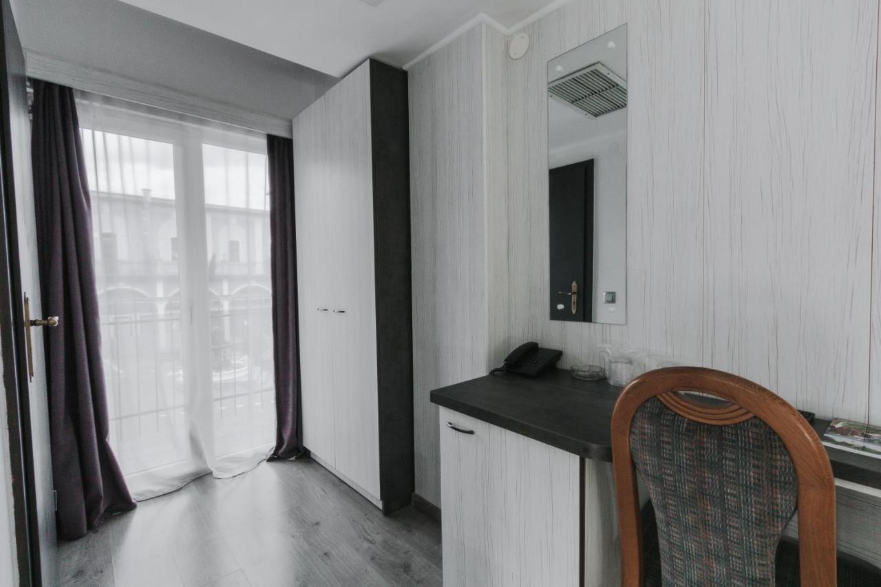 Hotel Apollo Central Sibiu Esterno foto