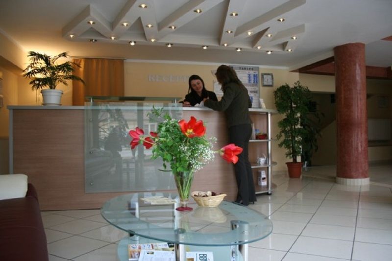 Hotel Apollo Central Sibiu Esterno foto